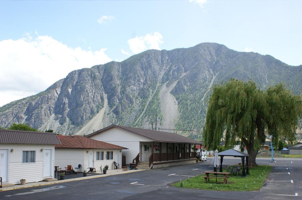 埃尔克斯汽车旅馆 Keremeos 外观 照片